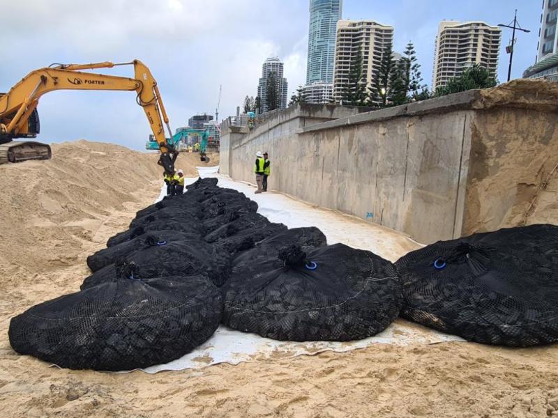aquarockbag-restores-surfers-paradise-beach-after-cyclone-alfred-case-study-1690X831px