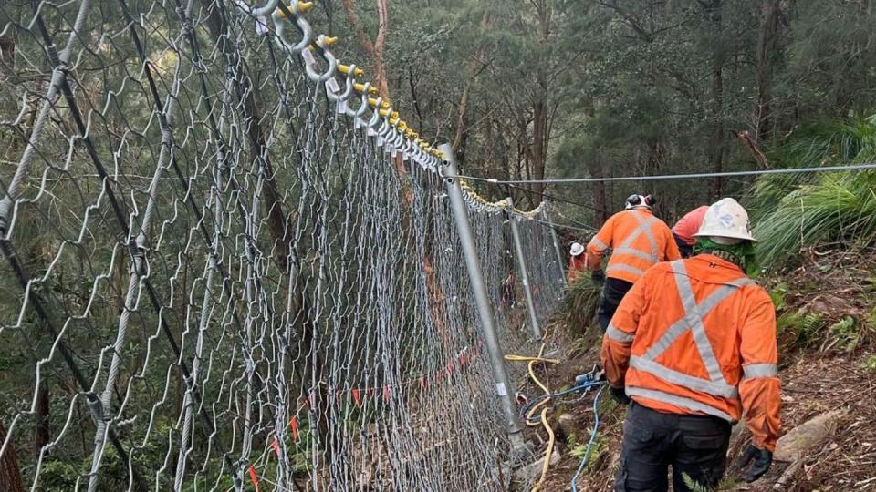 umina-rockfall-mitigation-works-protects-residents-property-case-study-nov23-1690X8311