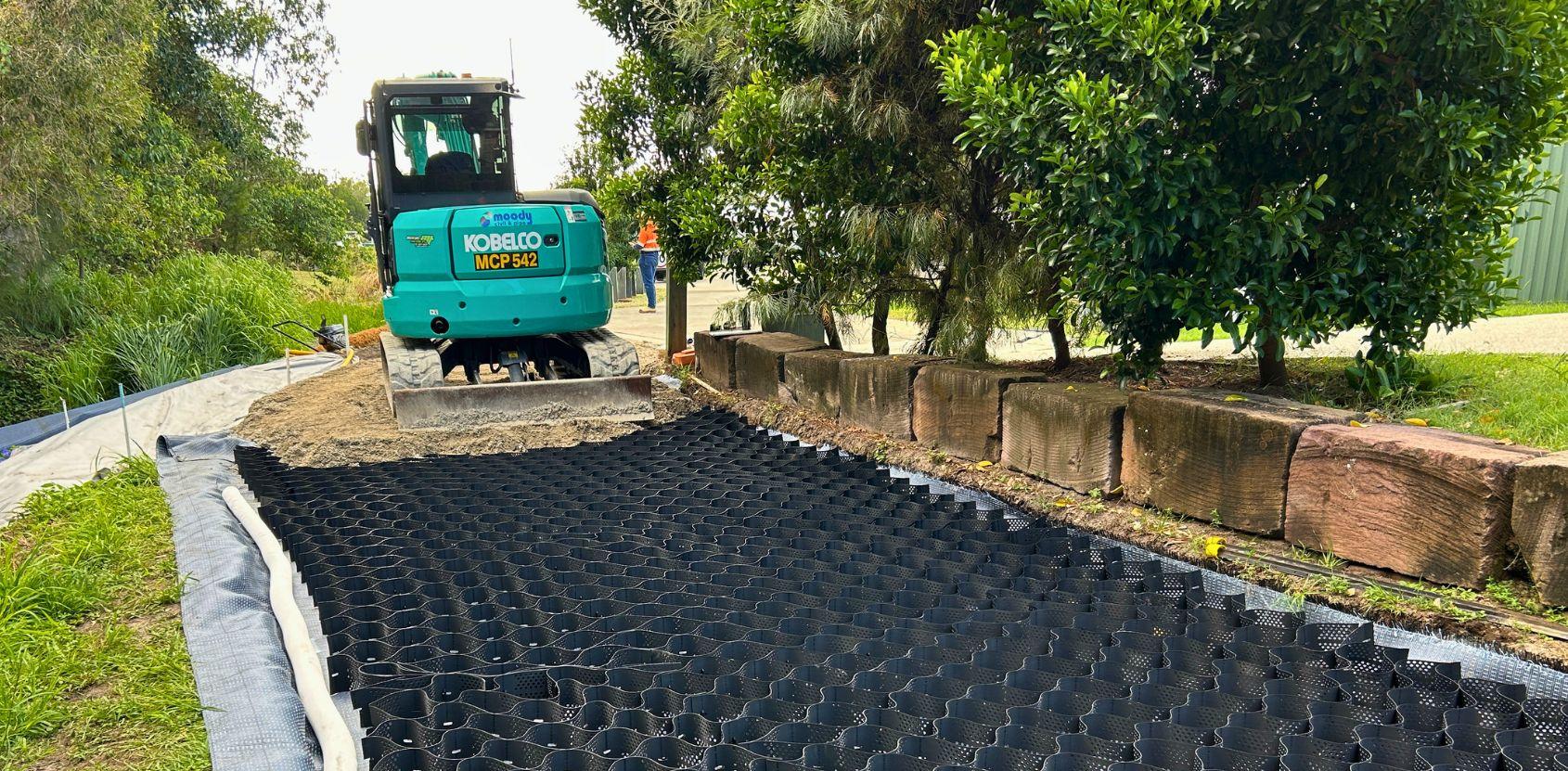 geosynthetics-strengthen-ningi-access-track-qld-case-study-1690X831px