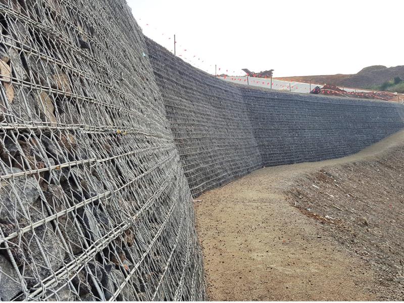 Constructing a reinforced soil structure at Anglesea Landfill-case study-img1